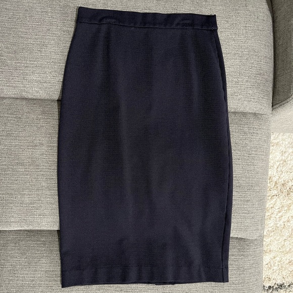 Banana Republic Skirt - Picture 1 of 2